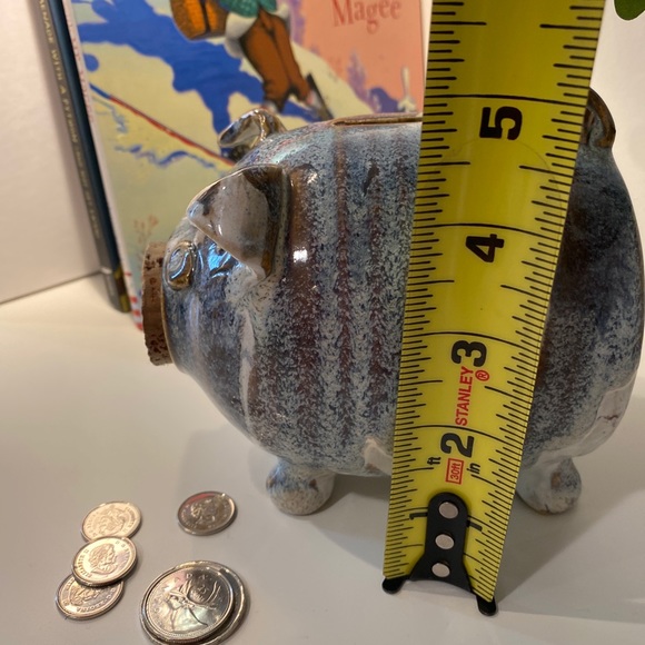Classic Piggy Bank Pottery Artisan - Picture 7 of 8